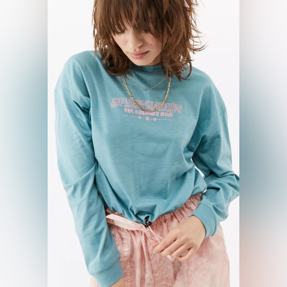 Urban Outfitters UO Dreaming Mind Bubble Hem Long-Sleeve Tee NWT Size S